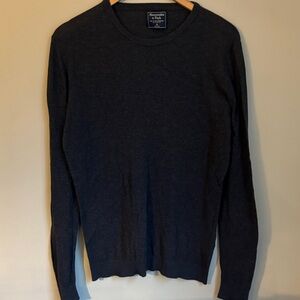 Abercrombie and Fitch Gray Mens long sleeve sweater shirt